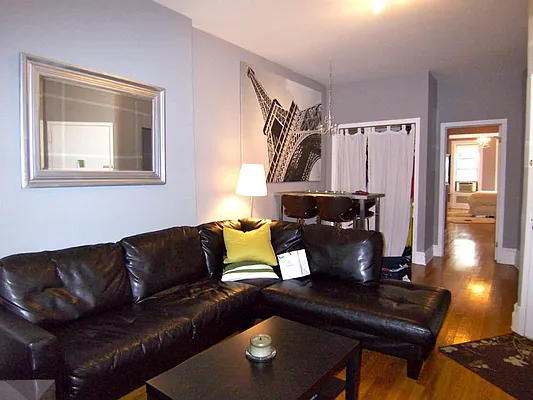 Rented by Town Residential | media 29