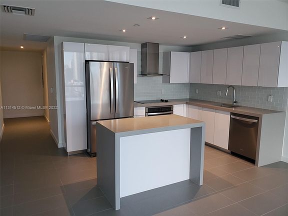 2nd image of 1600 NE 1st Ave APT 2306
