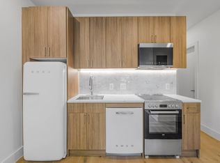 190 6th Ave APT 5R, New York, NY 10013