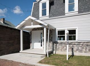 2407 Burham St, Pittsburgh, PA 15203