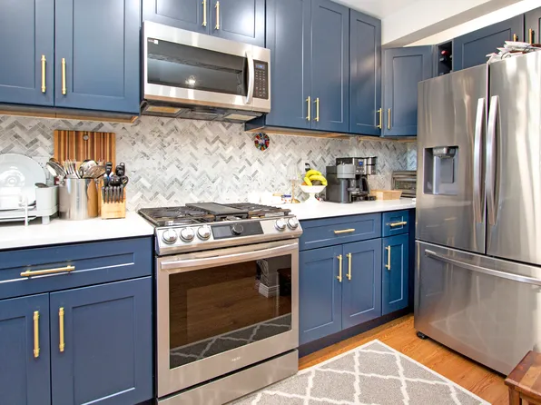 2615 Avenue O image 6 of 13