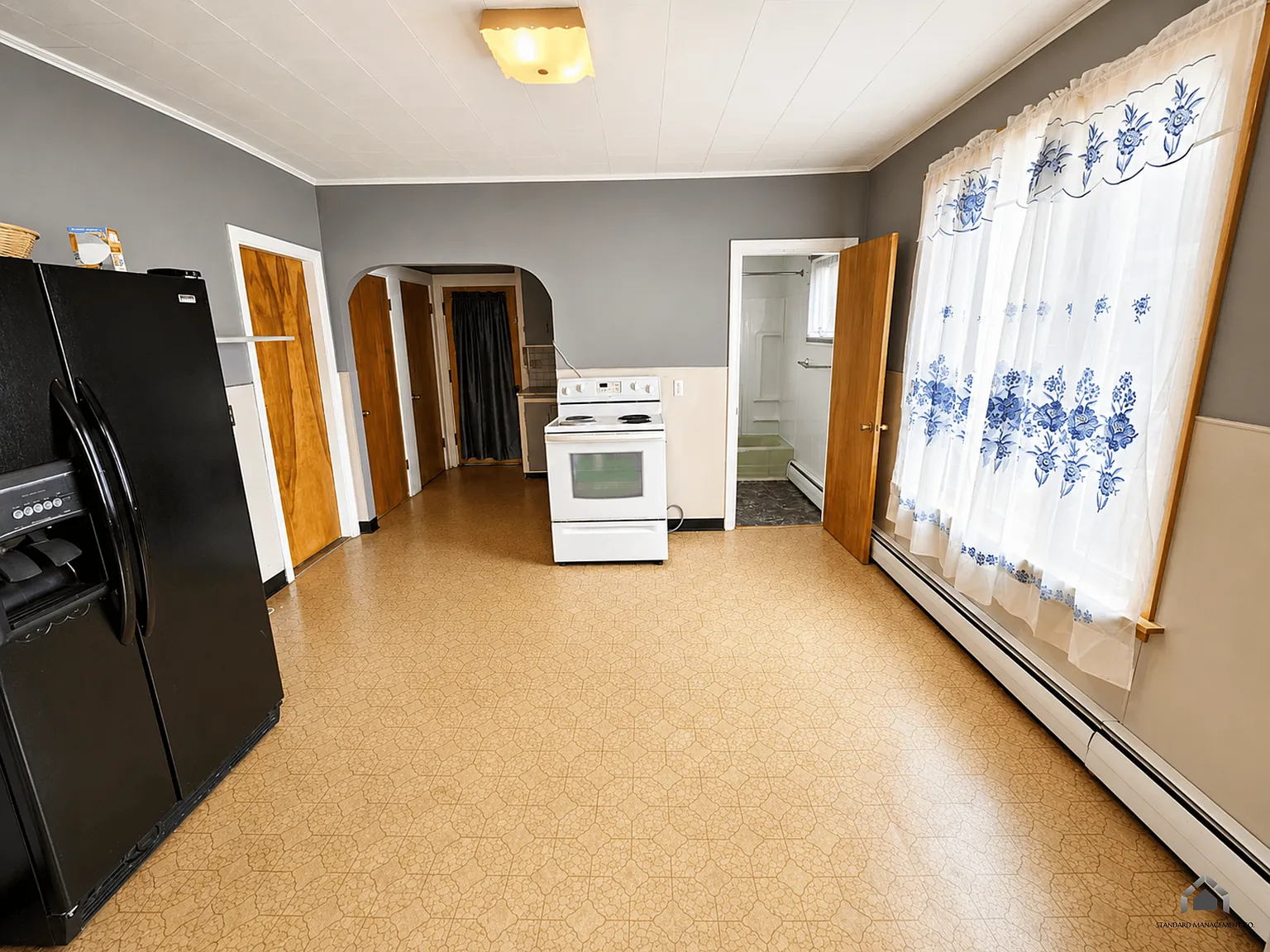 2 bed, $1,200 — Photo 1