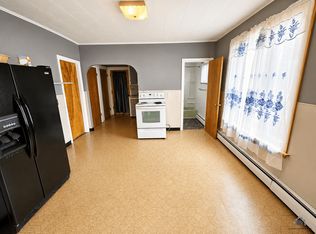 61 Washington St #1, Rumford, ME 04276