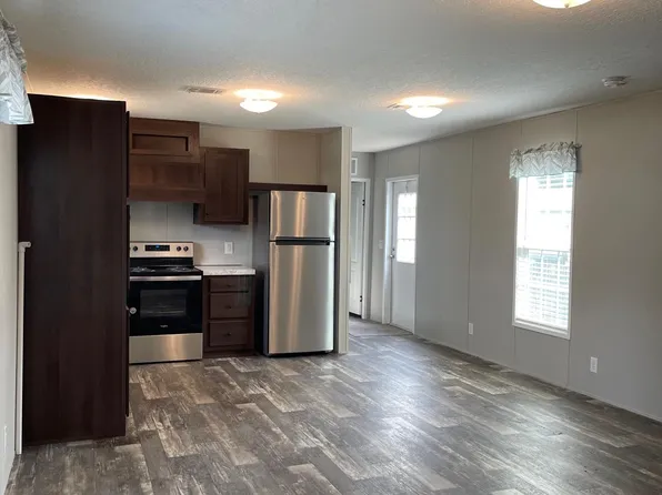 6464 Paragon St, Jacksonville, FL 32219