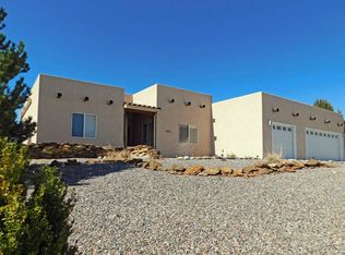4805 Rio St, Farmington, NM 87402