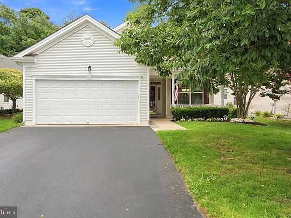 2nd image of 74 Marlow Dr