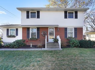 4552 Billmar St SW, Grandville, MI 49418