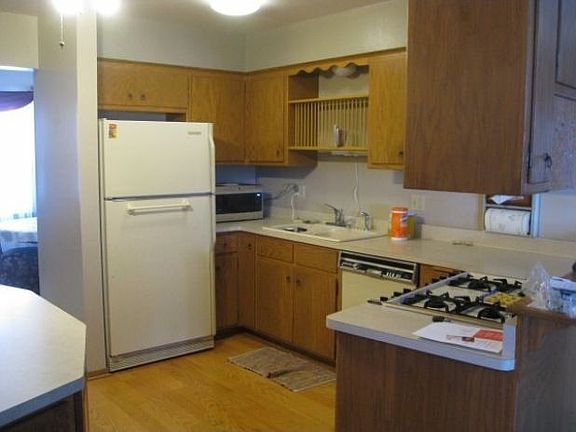 5th image of 2363 N 114th St