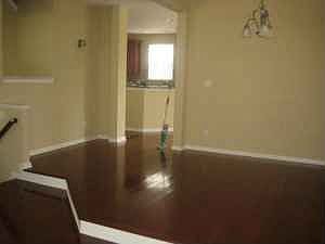 Dining room - Check out more pictures at vineyardsquare.wik.is