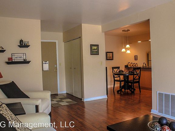 5th image of 220 S Kendall Ave Unit 14
