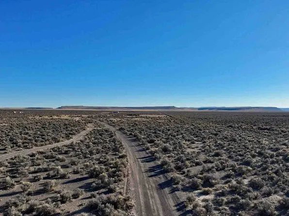 Buffalo Wells Rd #T900, Christmas Valley, OR 97641