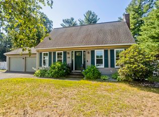 16 Glen Ridge Dr, Westfield, MA 01085