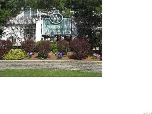 4th image of 27 Wargo Ct