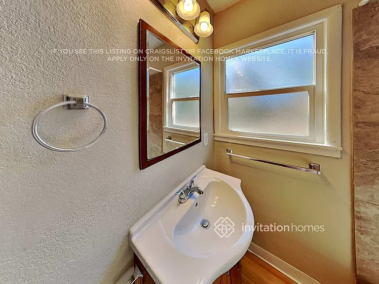 4250 11th Ave — Photo 16
