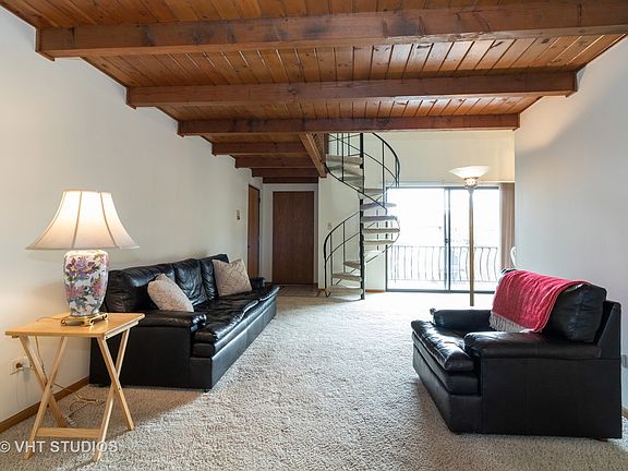 3rd image of 16826 81st Ave APT 3S