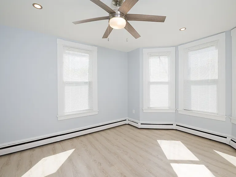 47 Washington Ave #1E — Photo 14