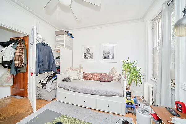 Rented by Living New York | media 10