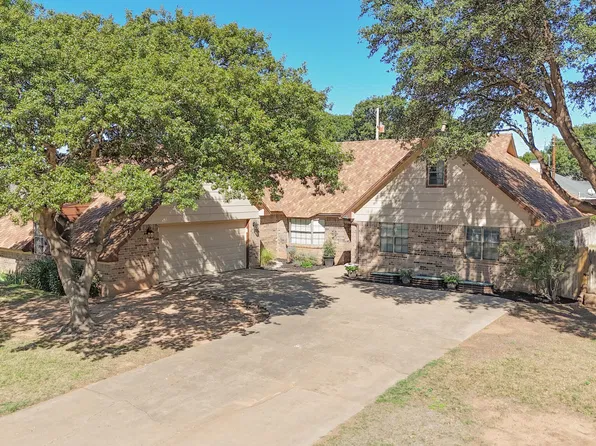 1411 6th St, Shallowater, TX 79363