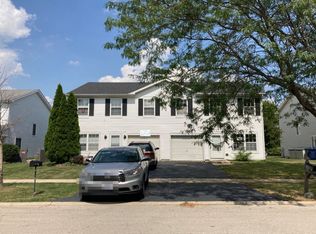 2815 Alameda Ct, Naperville, IL 60564