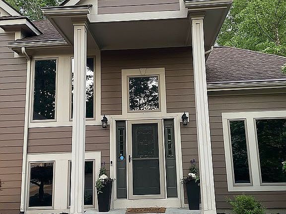 2nd image of 5559 Vardon Dr