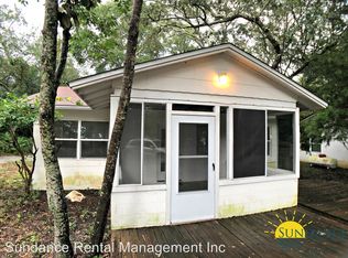 16 La Brisa Beach Cir, Mary Esther, FL 32569