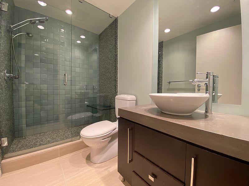 Vancouver Apartment for rent - 2 Bedrooms — photo 18