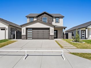 3494 Stardust St, Richland, WA 99352