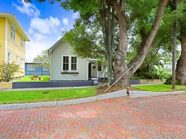 2609 N 19TH STREET, TAMPA, FL 33605