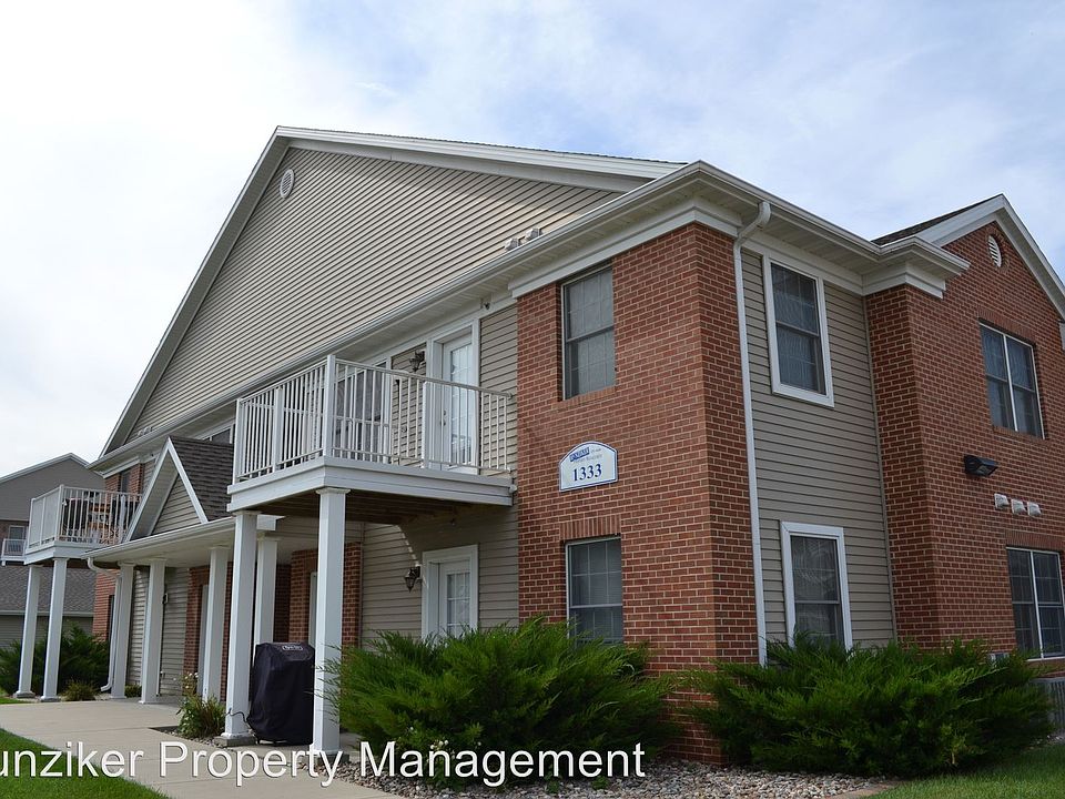 2nd image of 1333 Mayfield Dr Unit 104