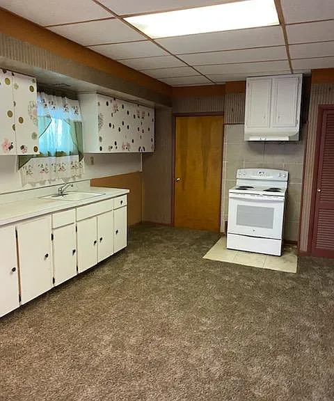 438 Hazle Ave — Photo 1