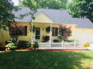 147 Hunter Ave, Munroe Falls, OH 44262