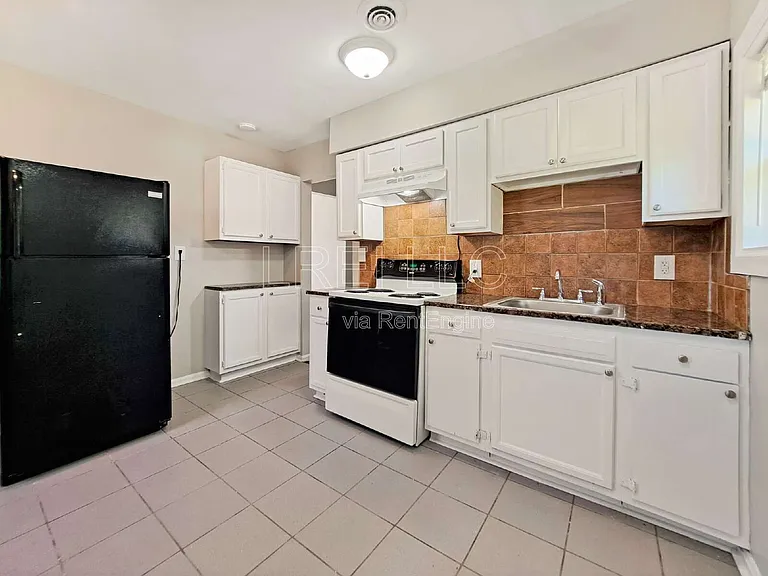 3219 Wilkie Rd — Photo 4
