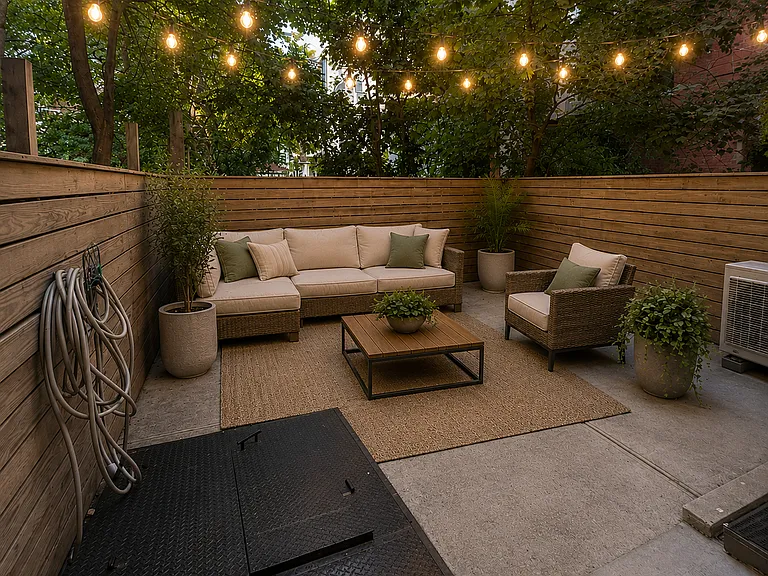 537 Rogers Ave #1B — Photo 3