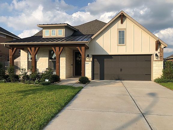 2nd image of 8815 Japonica Dr
