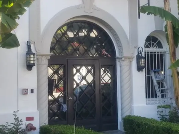 554 S Hobart Blvd, Los Angeles, CA