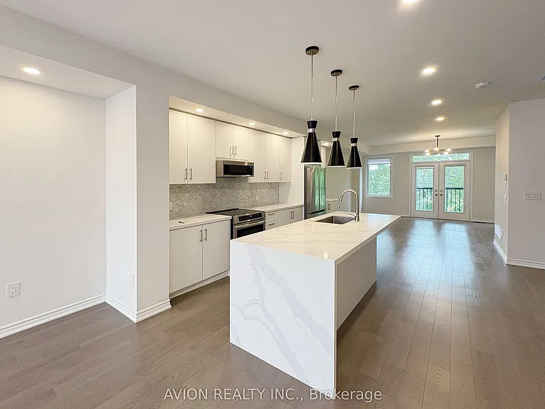74 Puisaya Dr — Photo 2