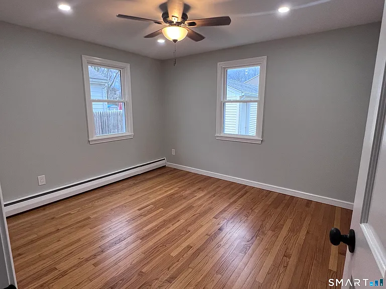 65 Roseville St — Photo 14