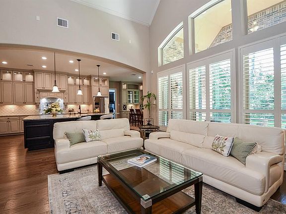 2nd image of 1038 Blossom Field Ln
