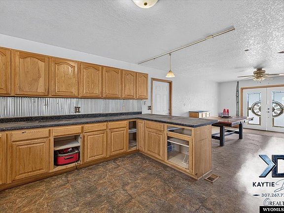 5th image of 421 Ranch Rd #55