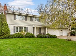 535 Redwood Ln, New Brighton, MN 55112