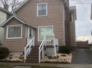 48 Elm Ave, Sharon, PA