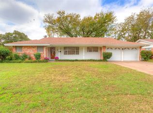 6924 Chippendale Dr, Fort Worth, TX 76134