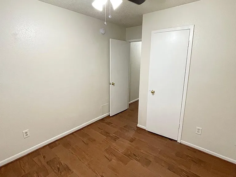 4115 Issacks Way — Photo 11
