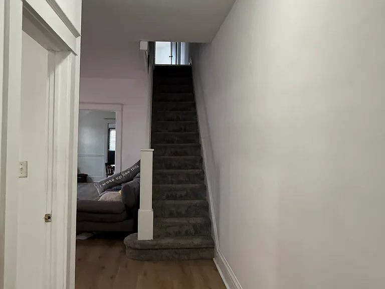 435 Montclair Ave — Photo 13