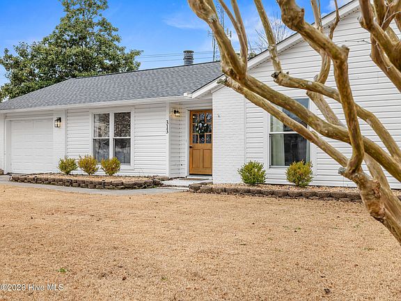 5th image of 313 Branchwood Ct
