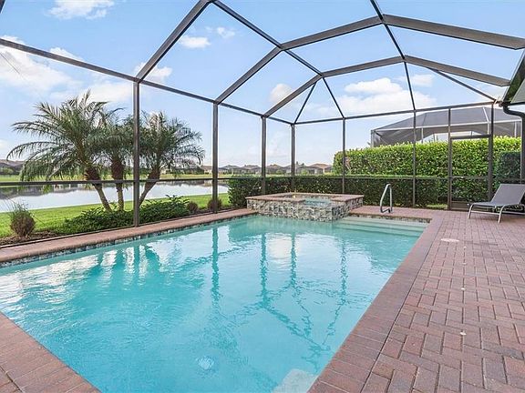 3rd image of 15153 Spanish Point Dr