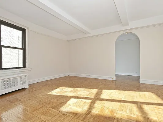 Sold by Sotheby's International Realty | media 10