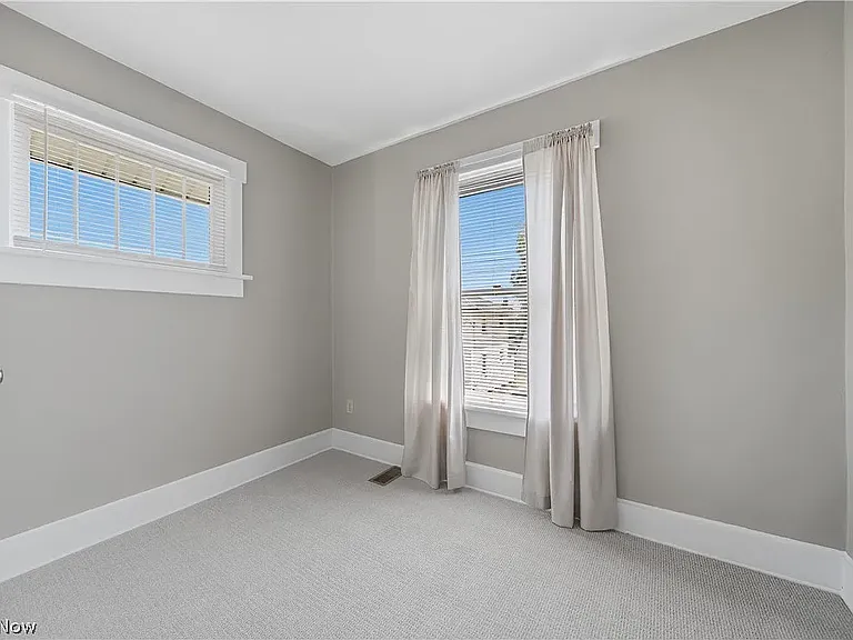 2613 Crown Pl NW — Photo 13