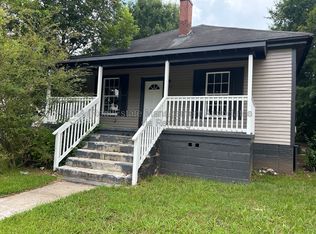 132 Peachtree St, Griffin, GA 30223