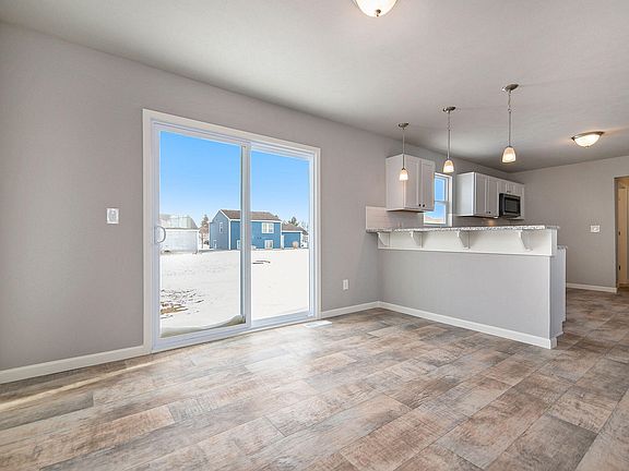 5th image of 5206 Lake Pines Ct